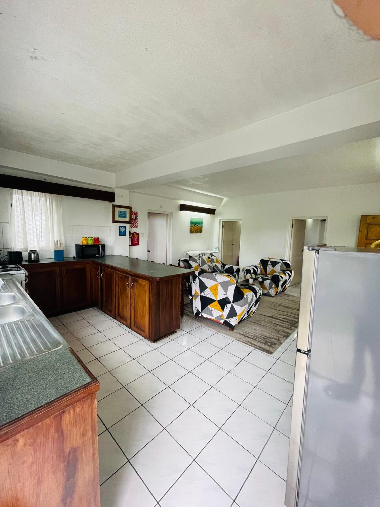 Island Accommodation Suva Premier Hospitality Extérieur photo
