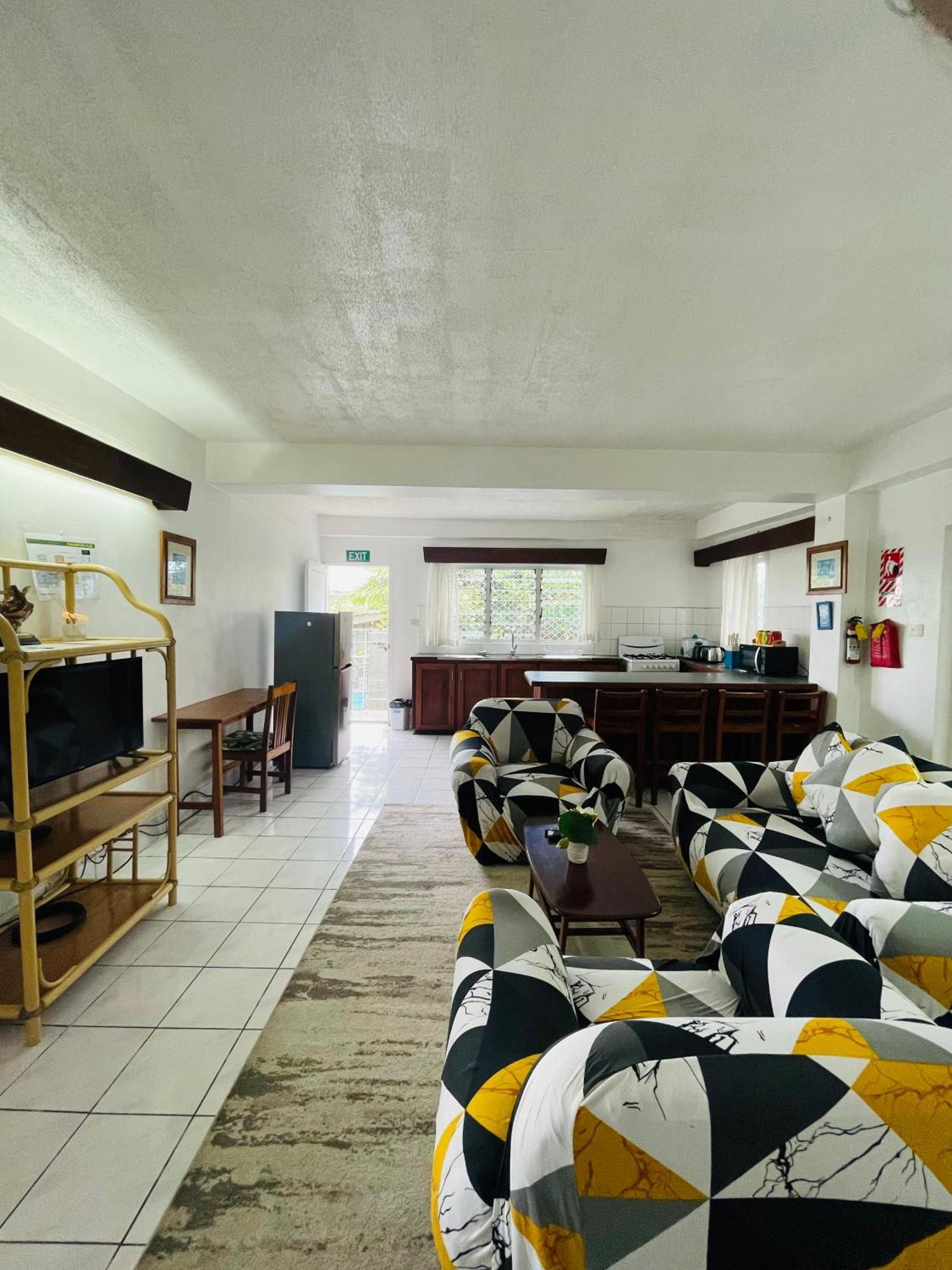 Island Accommodation Suva Premier Hospitality Extérieur photo