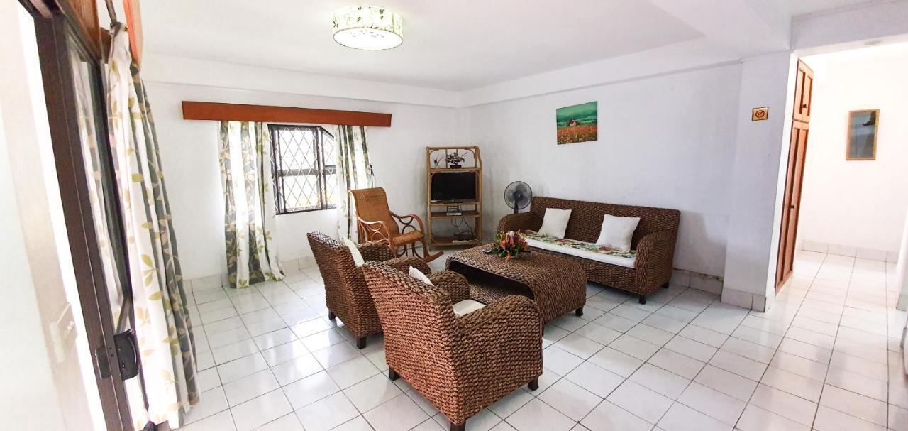 Island Accommodation Suva Premier Hospitality Extérieur photo